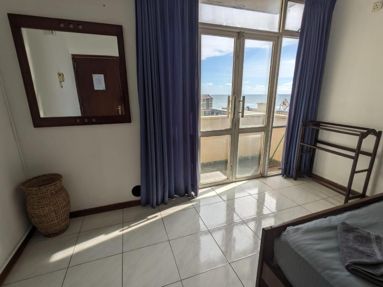 Palmyrah Residencies Hotell Colombo Exteriör bild