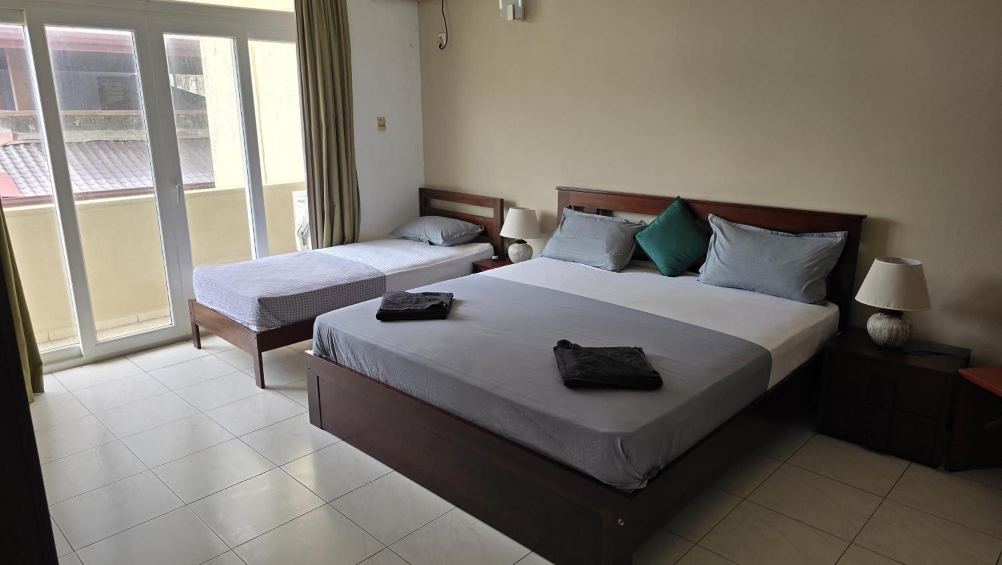 Palmyrah Residencies Hotell Colombo Exteriör bild