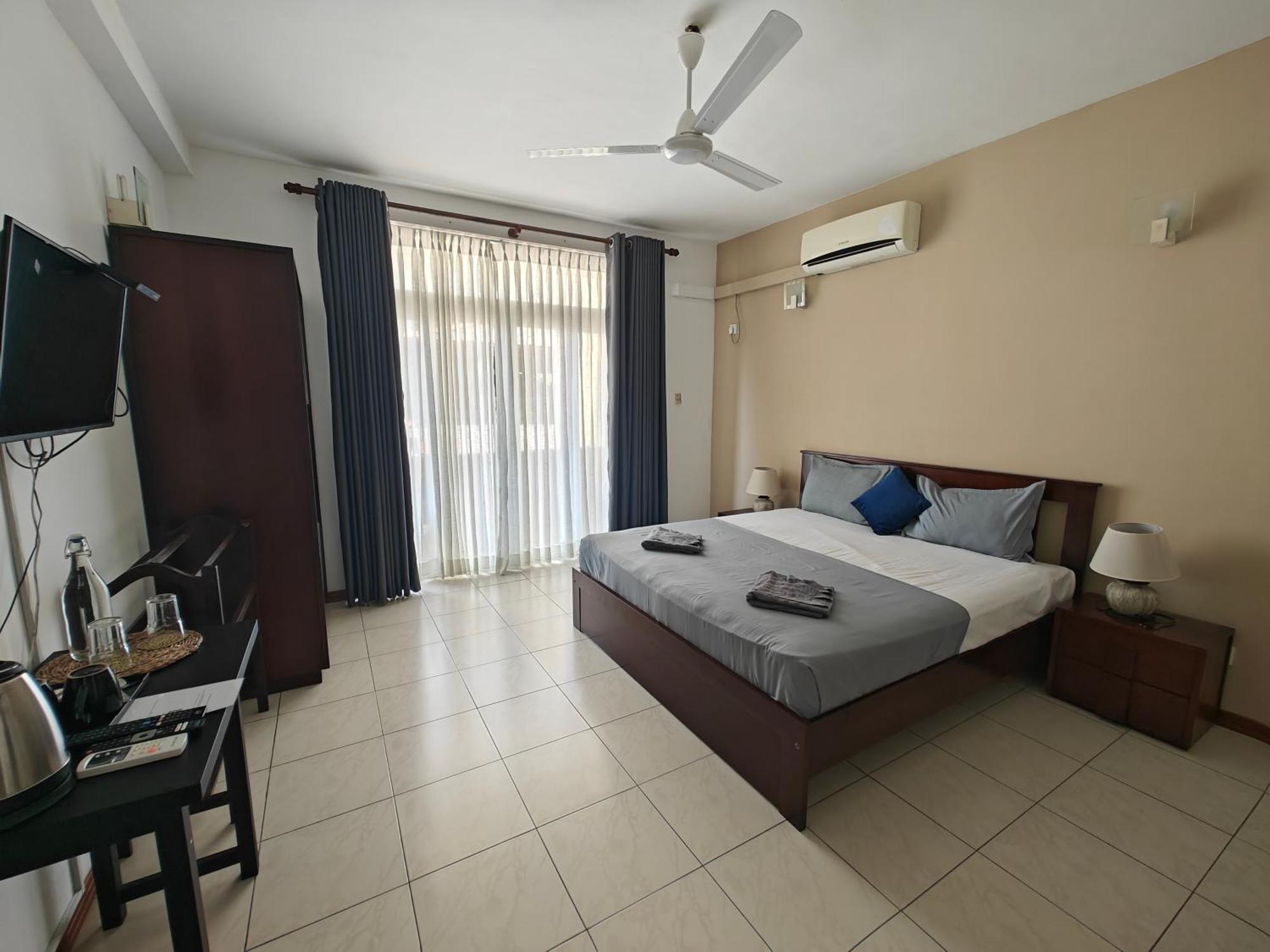 Palmyrah Residencies Hotell Colombo Exteriör bild